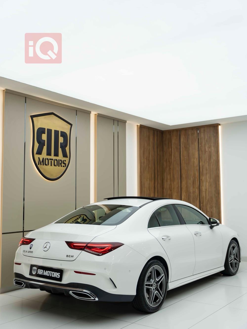 مێرسێدس بێنز CLA